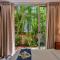 El Arbol Apartments - Rooftop pool-Near Candolim-Wifi-24 hour Security