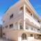 Villa Bettina By Ezoria Villas