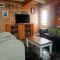 Point Village Accommodation -Linkys House