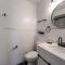 Huge 3BR Urban Gem just 3 miles to NYC plus Free Parking - 泽西市