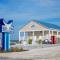Blufin Bungalows & Marina