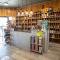 Invermere Inn & Suites