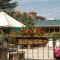 The Foothills Inn