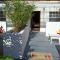 Amandas Place Green Studio - pool and tropical garden
