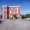 LE REFUGE PYRENEEN - Climatisation Parking WIFi Espace de Travail - NEUF- Très belle Vue sur les Pyrénées - 2 lits - OFFRE SPECIALE - Assat