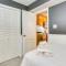 Walk to Beach Poolside Condo in Wildwood Crest! - وايلدوود