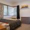 Family home - 2 mins from beach