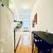 5BR Shared Apt Ideal for Groups 7 Min to Westbahnhof - Wien