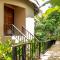 Rock and Tree House Resort - Khauszok