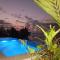 Aluna Beach Apartments
