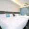 Swing & Pillows - Rawang Selangor - 万挠