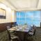 Wyndham Guayaquil, Puerto Santa Ana