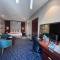 Versailles by Vieras Hotel
