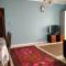 Appartement 2 rooms and kitchen, bathroom, WC, everything is furnished