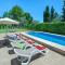 Owl Booking Villa Bocoris - 15 Min Walk to the Beach