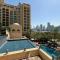Frank Porter - Fairmont Residence South - Dubaj
