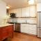 Riverfront 2 BR - Steps to Town - Pool & Hot Tub