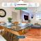 Grace House - Prime Location - Driveway Parking, Pool Table, Fast Wifi, Self Check-In and Smart TV with Sky TV and Netflix by Yoko Property - Milton Keynes