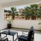 Queens Gardens Paradise Vip, Pool, Mall, Sea