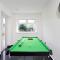 4BR House with Driveway Warwick Castle - Warwick