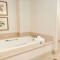 Williamsburg Inn, an official Colonial Williamsburg Hotel