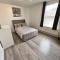 Gillingham - 3 Beds - Sleeps 6 - Garden - Wifi - 吉林汉姆