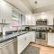 Nolin Lake Home with Decks and Fire Pit in Clarkson! - Cub Run