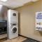 Best Western Plus Raton Hotel