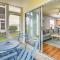 Myrtle Beach Condo with Pool Access 5 Mi to Ocean - 默特尔比奇