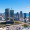 Broadbeach Beauty Walk to Beach & Free Parking