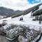 Spacious Slope-side Ski-In Ski-Out Town Home, Private Garage - ER12