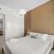 Modern 1Bed Less than 2km Walk from Burj Khalifa - Dubaj