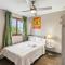 Simple Deluxe Private Room