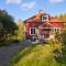 Red Haven Cottage
