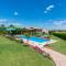Villa Judita for kids & families near Novigrad with large garden & only 2 km from the beach - for 10 people - 塔尔