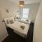 MMC Serviced accommodation - Leigh