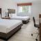 Best Western Plus All Suites Inn