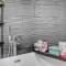 Plush Las Vegas Retreat 5 min from Strip - لاس فيغاس