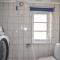 3 Bedroom Cozy Home In Tomelilla