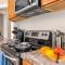 KING Sleep8 4Bed 2BR 2 BA Swepson Hideaway - Луисвилл