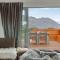 Home with Alpine Views Wanaka - Wanaka