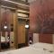 Flos Hotel