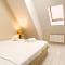 Elite Business Residence with Free Gym Pass and Full Office Setup - Płowdiw