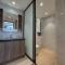 Central Park Bright & High floor 2 Rooms 4 pax - 新山