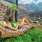 Wolf Totem Lux Backpacker Villa