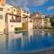 Cassia Relaxed Living - Khlorakas