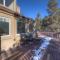 Alpine Haven Spacious Home with Deck & Pikes Peak Views - وودلاند بارك