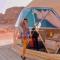 RUM FLOWER BUBBlES lUXURY CAMP