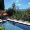 Gîte authentique avec piscine privée, climatisation, Wi-Fi et animaux permis à Ménerbes - FR-1-708-84