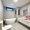 Lux & New 5-BR Townhouse for family